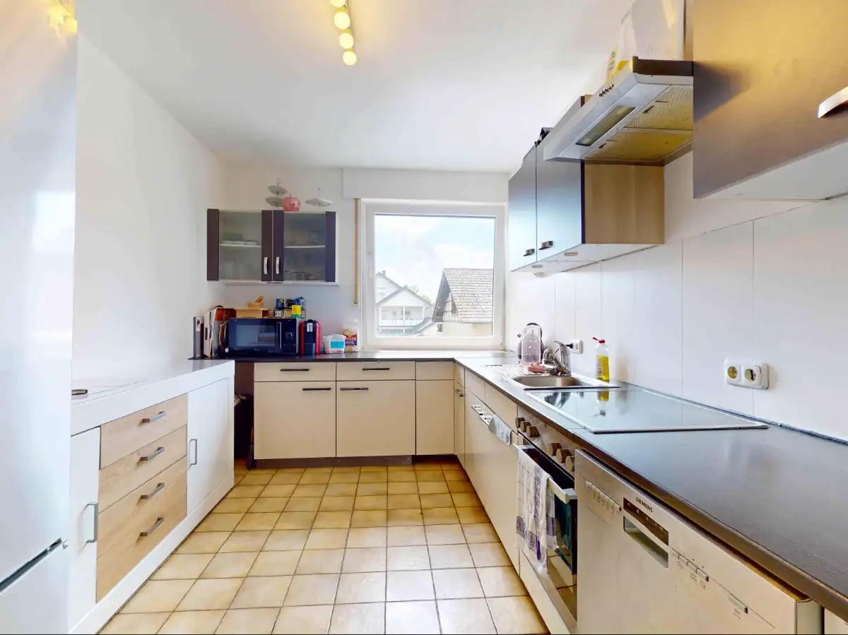 Etagenwohnung – Bild 3 von 13